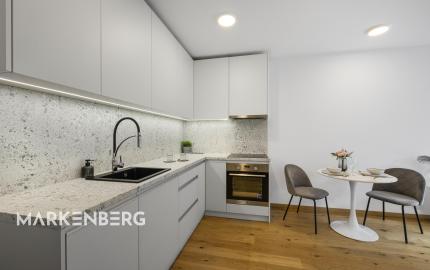 MARKENBERG - Zariadený 2i byt s predzáhradkou, pivnicou a parkingom pre elektromobil