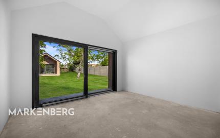 MARKENBERG - 3 izbový dom za cenu bytu so 4m stropmi v pôvodnej časti Chorvátskeho Grobu