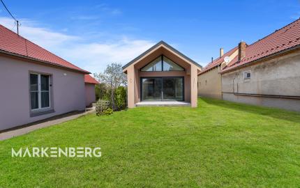MARKENBERG - 3 izbový dom za cenu bytu so 4m stropmi v pôvodnej časti Chorvátskeho Grobu