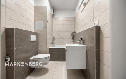 MARKENBERG - na prenájom 2i byt s predzáhradkou, šatníkom a parkovacím miestom
