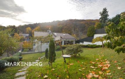 Elegantný 6-izb. rodinný dom s výhľadom na les a mesto - Ahoj