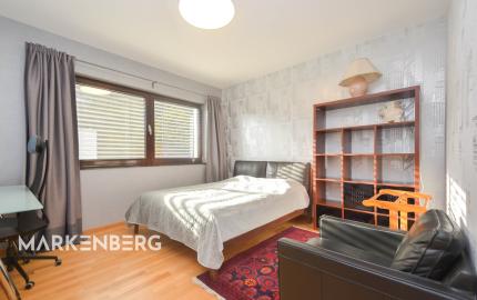 Elegantný 6-izb. rodinný dom s výhľadom na les a mesto - Ahoj