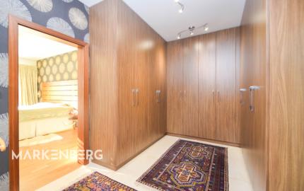 Elegantný 6-izb. rodinný dom s výhľadom na les a mesto - Ahoj