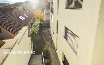 Elegantný 6-izb. rodinný dom s výhľadom na les a mesto - Ahoj