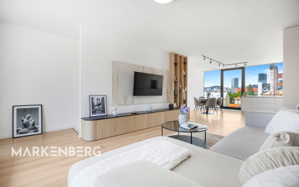 Exkluzívny 3-izbový penthouse s terasou a výhľadom na downtown - Dunajská ul.