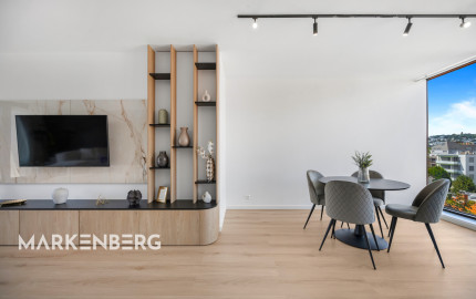Exkluzívny 3-izbový penthouse s terasou a výhľadom na downtown - Dunajská ul.
