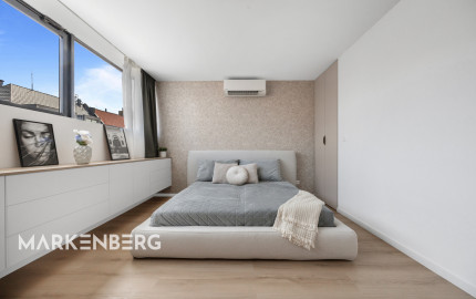 Exkluzívny 3-izbový penthouse s terasou a výhľadom na downtown - Dunajská ul.