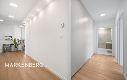 Exkluzívny 3-izbový penthouse s terasou a výhľadom na downtown - Dunajská ul.