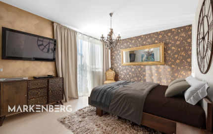 PREDANÝ - exkluzívny 5-izbový rodinný dom s bazénom a krásnou záhradou v Chorvátskom Grobe