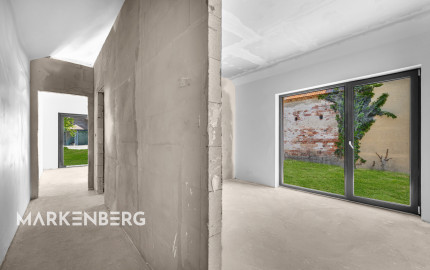 MARKENBERG - 3 izbový dom za cenu bytu so 4m stropmi v pôvodnej časti Chorvátskeho Grobu