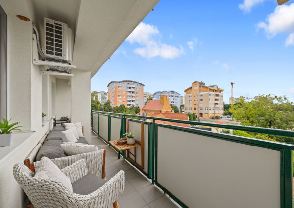 MARKENBERG - Pekný 2i byt s veľkou terasou, pivnicou a parkingom- PREDANÝ