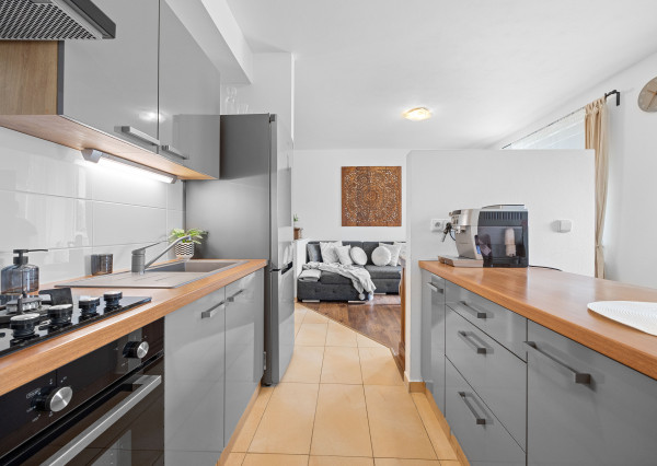 MARKENBERG - Pekný 2i byt s veľkou terasou, pivnicou a parkingom- PREDANÝ