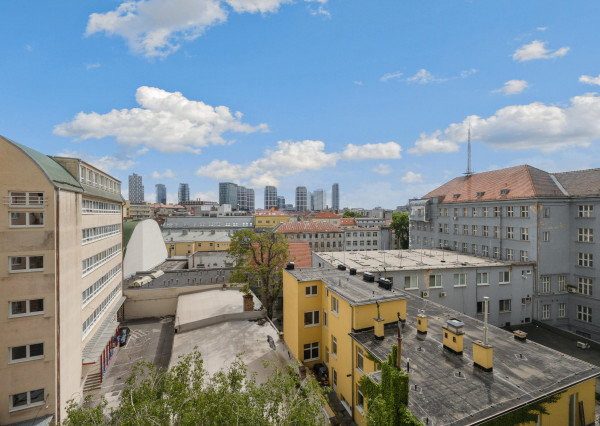 MARKENBERG - Romantický, priestranný 3i klenot v Starom Meste vedľa Medickej záhrady - PREDANÝ