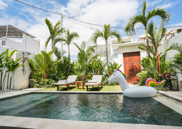 Raj na zemi - Moderná vila na Bali s vlastným bazénom a tropickou záhradou