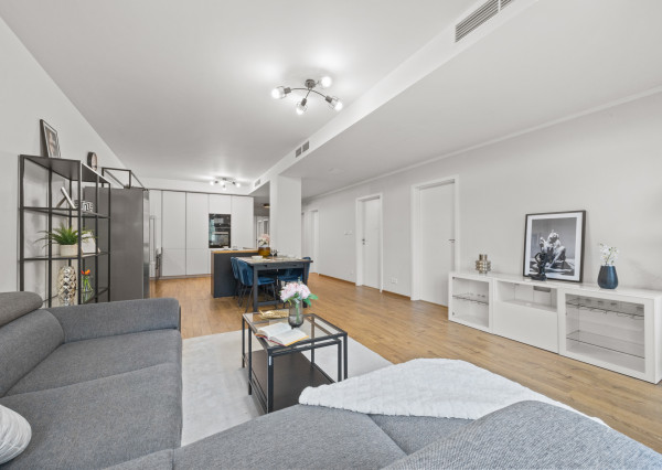 MARKENBERG - Na prenájom veľkometrážny 3i byt v prestížnej rezidencii Hradný Vrch