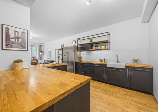 MARKENBERG - Na prenájom veľkometrážny 3i byt v prestížnej rezidencii Hradný Vrch