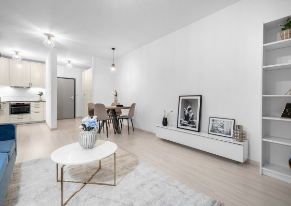 PREDANÝ - charizmatický 2i byt so zariadením, parkingom a pivnicou