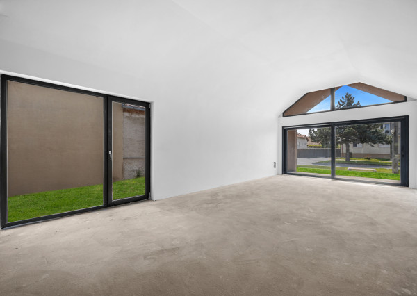 MARKENBERG - 3 izbový dom za cenu bytu so 4m stropmi v pôvodnej časti Chorvátskeho Grobu