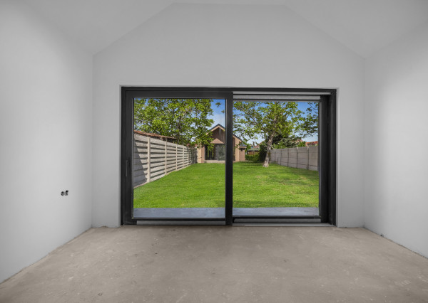 MARKENBERG - 3 izbový dom za cenu bytu so 4m stropmi v pôvodnej časti Chorvátskeho Grobu