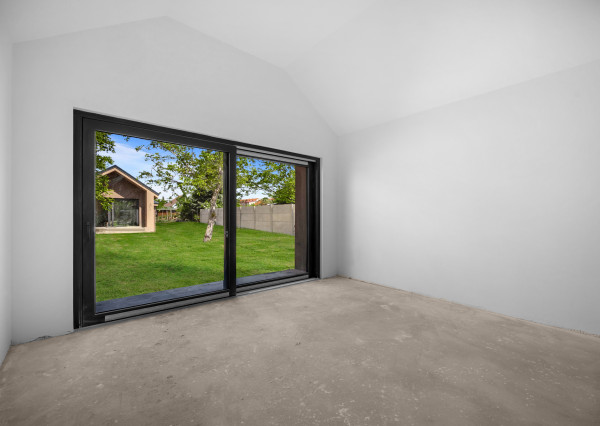 MARKENBERG - 3 izbový dom za cenu bytu so 4m stropmi v pôvodnej časti Chorvátskeho Grobu