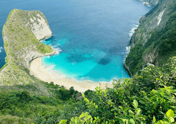 Raj na zemi - Moderná vila na Bali s vlastným bazénom a tropickou záhradou