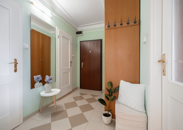 MARKENBERG (REZERVOVANÝ) - Slnečný 2i byt s balkónom a krásnym výhľadom