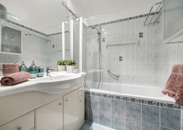 MARKENBERG (REZERVOVANÝ) - Slnečný 2i byt s balkónom a krásnym výhľadom