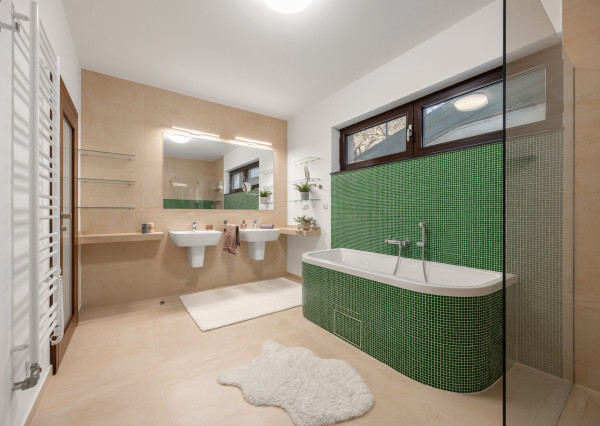 MARKENBERG I Výnimočný 6-izb. rodinný dom s výhľadom na les a mesto