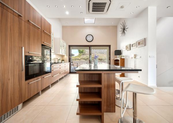 MARKENBERG I Prémiový 6i rodinný dom s výhľadom na les a mesto