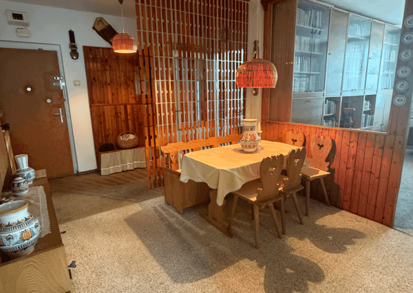 Priestranný 3-izbový byt s loggiou 17 m² a nádherným výhľadom v Dúbravke