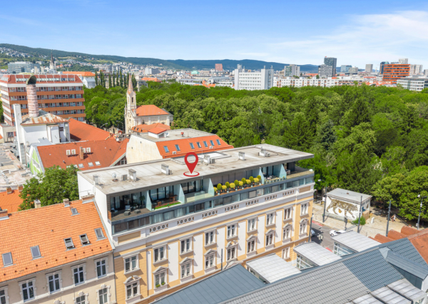 Exkluzívny 3-izbový penthouse s terasou a výhľadom na downtown - Dunajská ul.